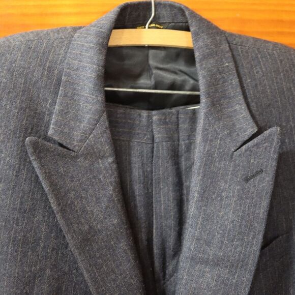 Vintage Wool Pinstripe Gray & Blue One Button Pant Suit Large - Picture 4 of 16